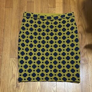 Charlie & Robin Geometric Patterned Skirt - Navy and Gold size 6